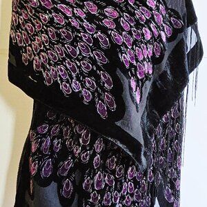 Peacock design black/purple shawl